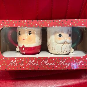 NIB Johanna Parker Mr & Mrs Clause mug set
